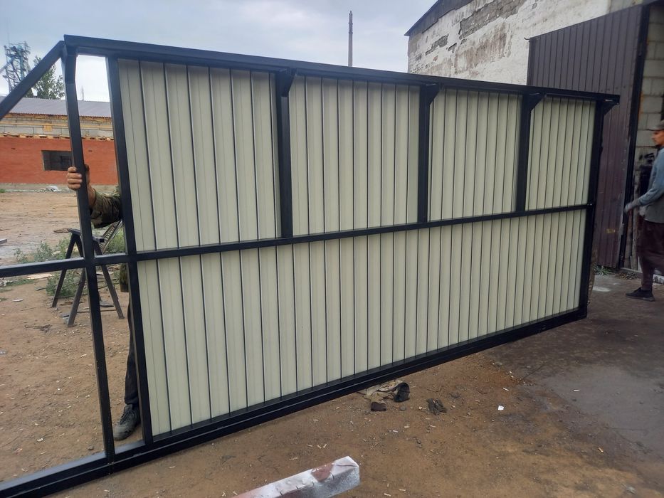 Заборы металичиские ворота перила