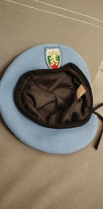 Синя барета на ввс