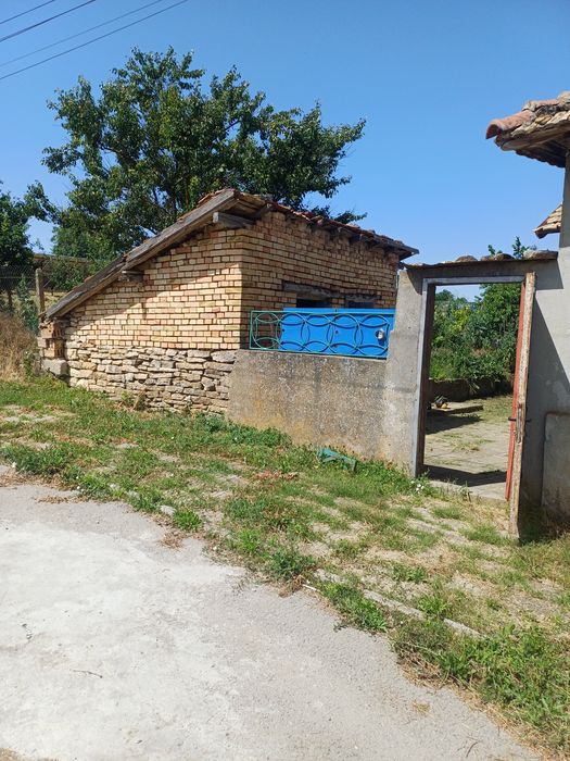 Продава се Къща в Шумен, Еверест - 112 кв.м за 150 €/кв.м - Снимка #1