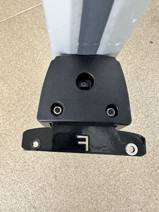 Bare transversale aluminiu Menabo Dedicate OE pentru Jeep Compass (MP/552), model 2016+