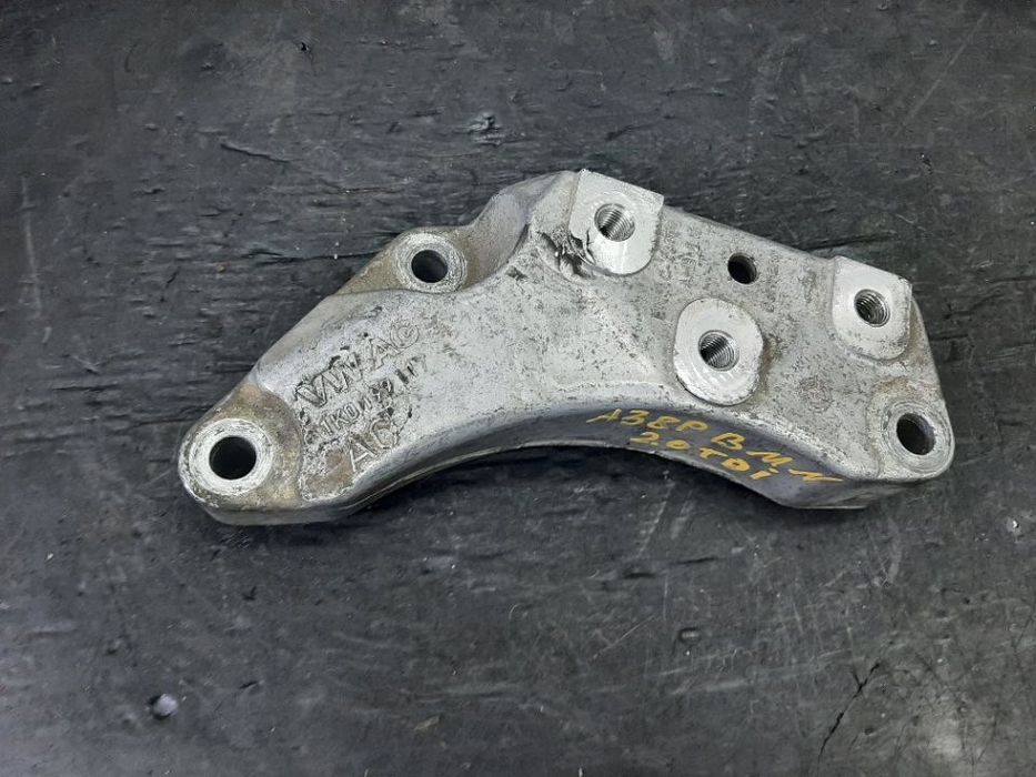 suport cutie viteze  vw touran jetta golf 5 audi a3 8p 2.0 tdi  1k0199117
