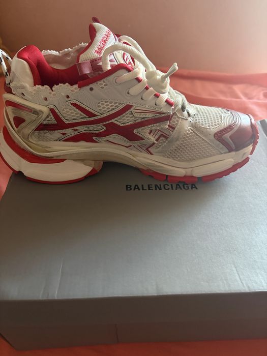 Balenciaga runner.