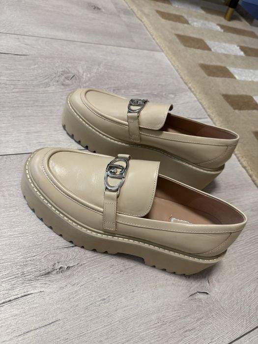 Дамски обувки тип мокасини