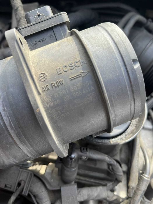 Debitmetru Volkswagen Passat B7 2.0 CFGC 177 CP 2013 Sedan