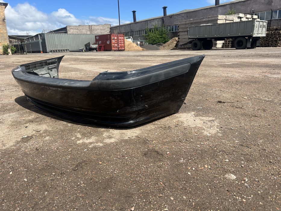 Задний бампер е46 универсал TOURING оригинал