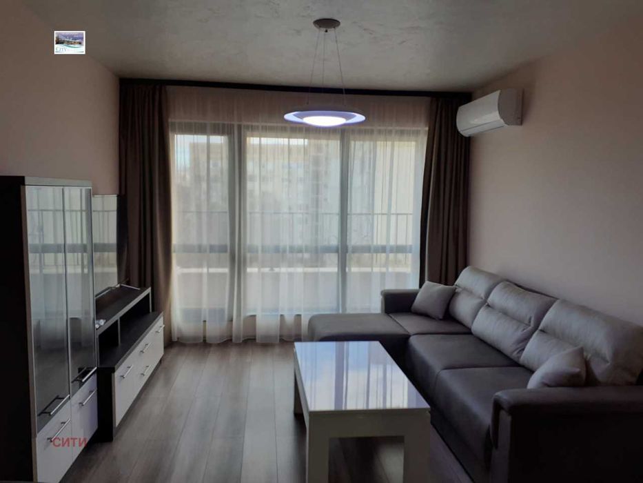 Продава се Двустаен апартамент в Пловдив, Младежки Хълм - 70 кв.м за 1785 €/кв.м - Снимка #1