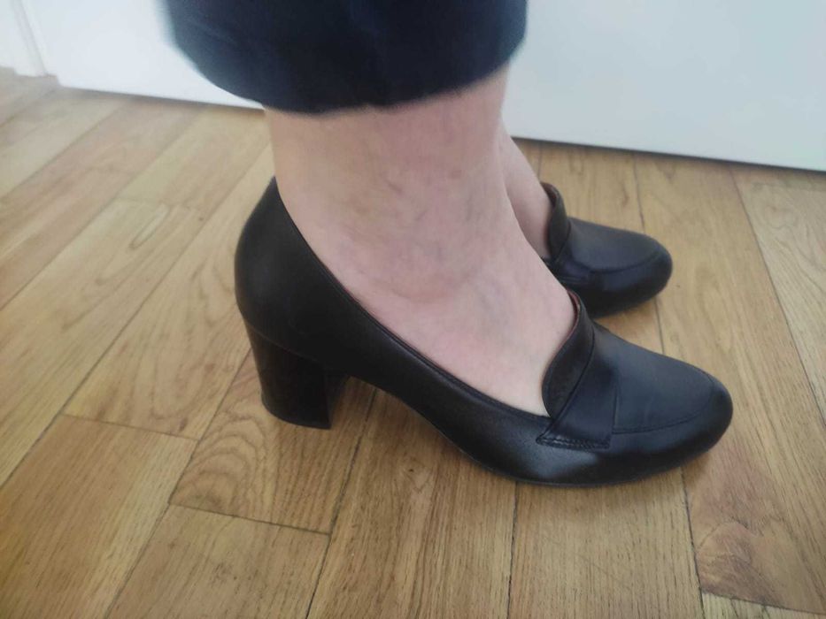 Туфли женские, кожаные