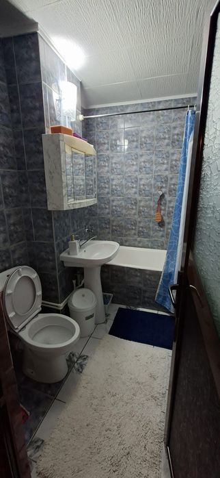 Apartament 3 camere ,etaj 4