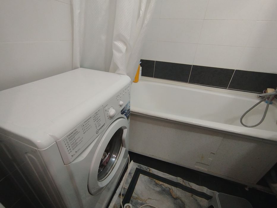 Продам 2х комн квартиру