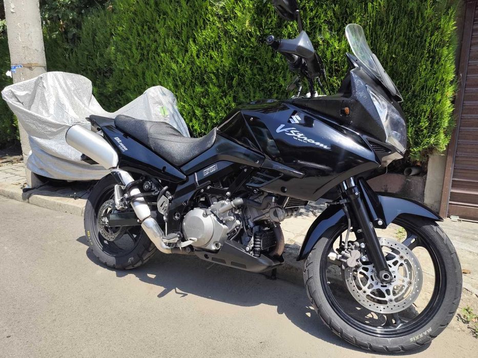 Сузуки В Сторм 1000 Suzuki V Storm1000