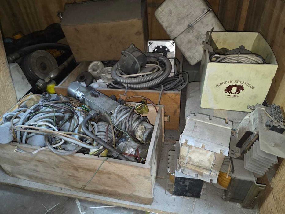 Запасные части от гильотины