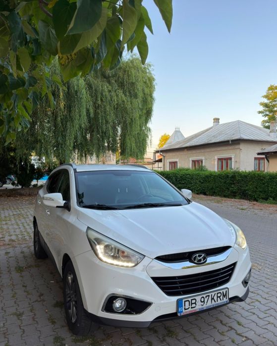 Vând Hyundai ix 35