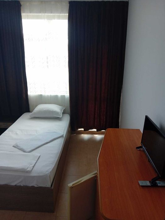 Дава се под наем Едностаен апартамент в Поморие - 20 кв.м за 300 € - Снимка #1