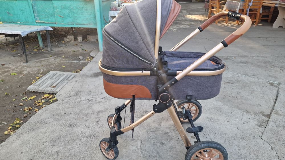 Коляска б/у состояние отличное