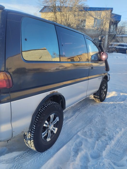 Митсубиси Делика булка 1995