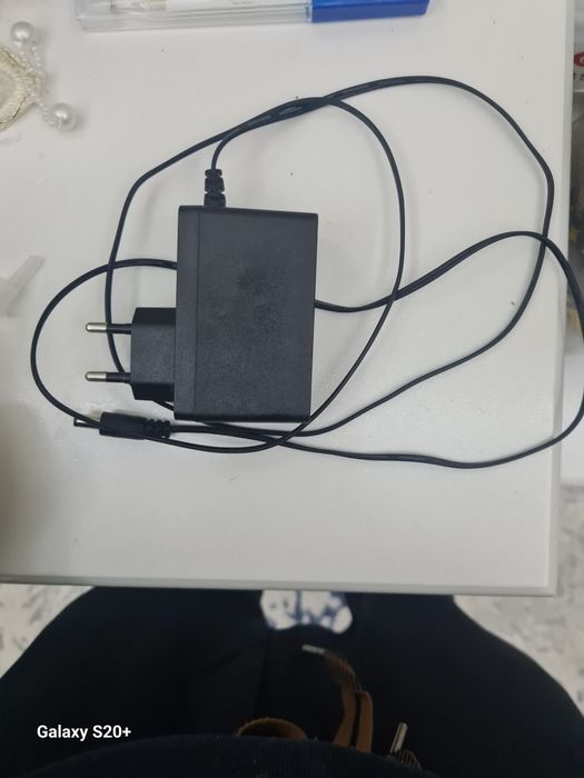 Wi fi roter  sotiladi