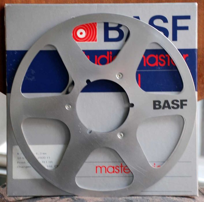 Магнетофонни ролки 26,5 см Maxell  и др.