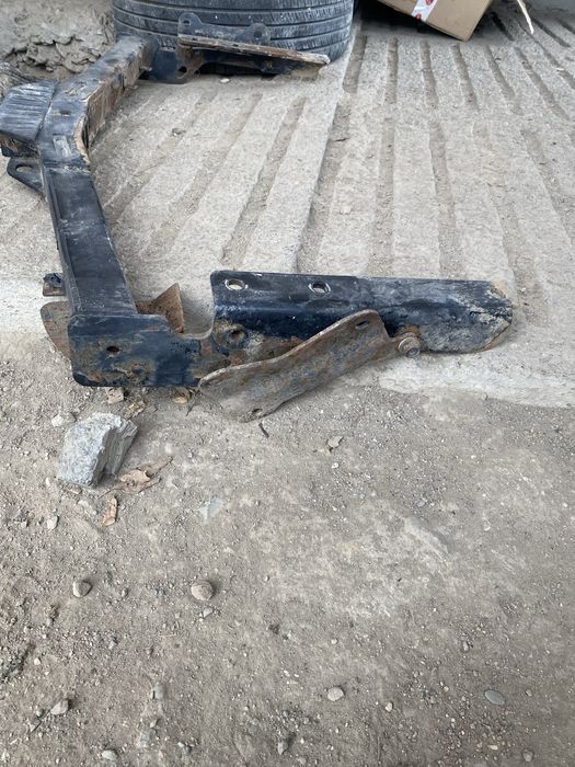 Toyota Highlander парков