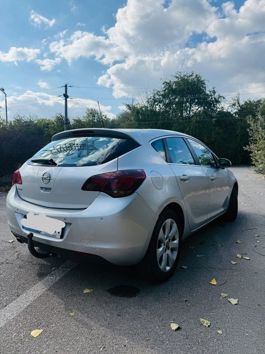 OPEL Astra 2011 — imagine 5