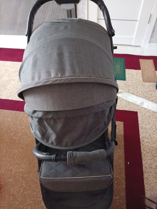 Коляска детская продам