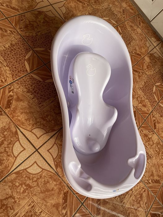 Cada bebe si suport nou-nascut