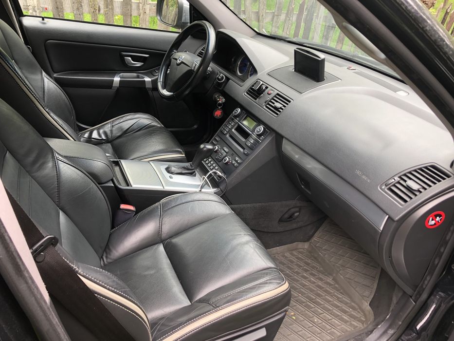 Volvo XC 90  7 locuri D5