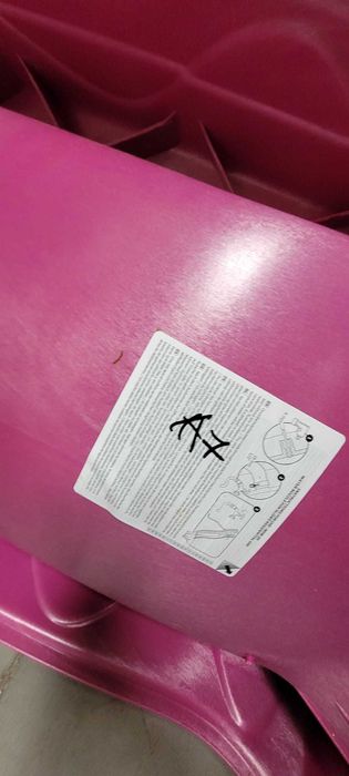 Tobogan mare XL 300 cm  NOU,  mic defect,  pret redus A7 Roz-mov