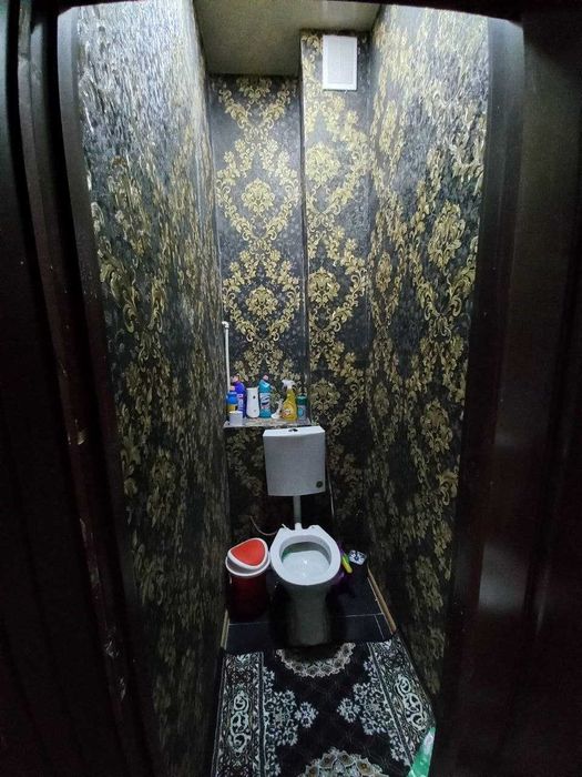 Navoiy shaxar 7 etajka 2-etaj 55 kvadrat  2 xona 450 mln ipoteka bor