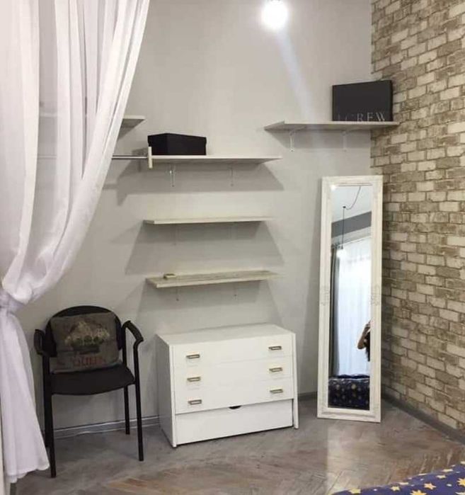 Дава се под наем Многостаен апартамент в Пловдив, Център - 100 кв.м за 306 € - Снимка #5