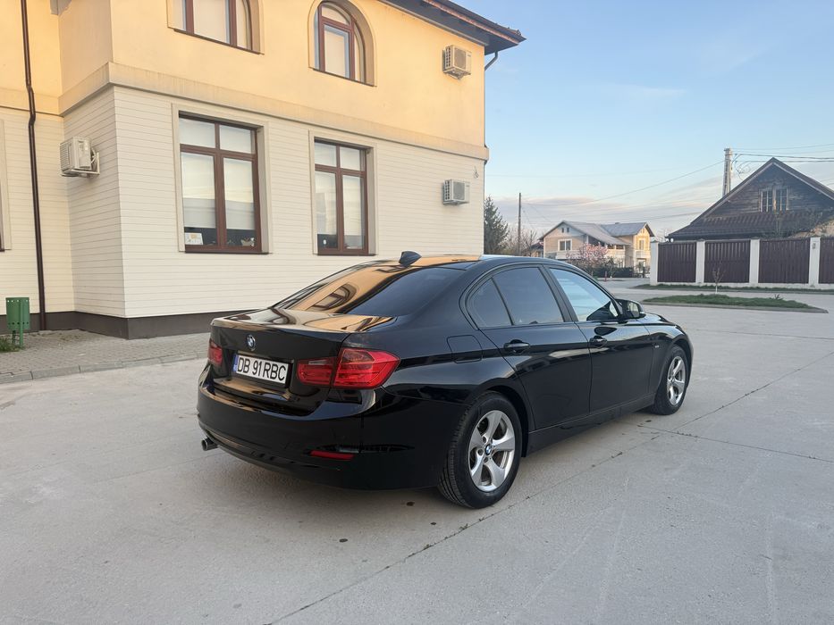 BMW 320d automat bi-xenon