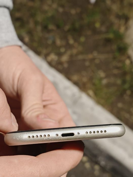 Продам Iphone 11 128gb