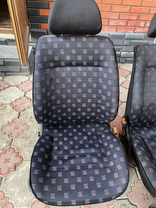 Гольф 3 сидение передние идеалный