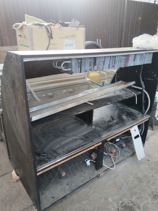 На запчасти холодильный ларь.