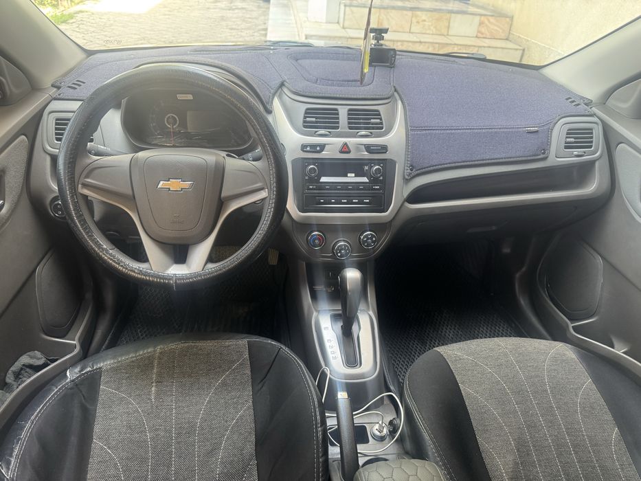 Chevrolet Cobalt 2024 — 3