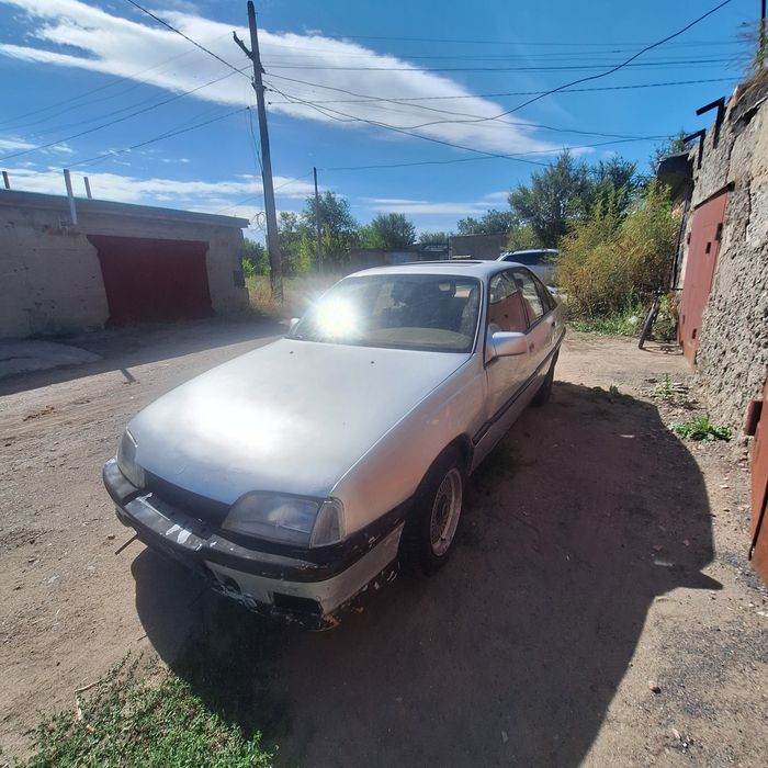 Опель Омега А на разбор