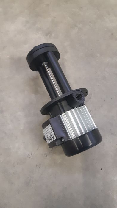 Pompa racire/recirculare apa/emulsie pentru mașini ustensile utilaje