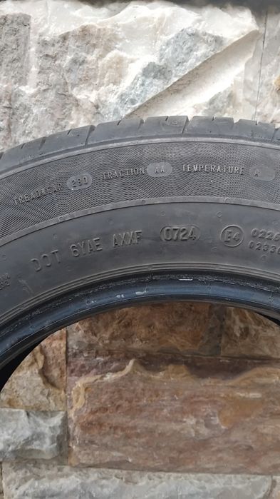 Кобалт мошинага балон сотилади.