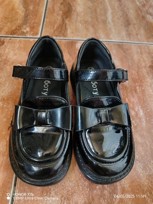 Туфельки для девочки