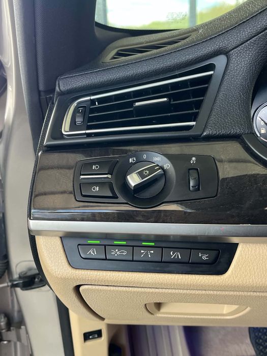 Bmw seria 740d 2011
