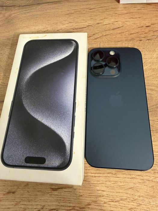 Iphone 15 pro в идеальном состоянии