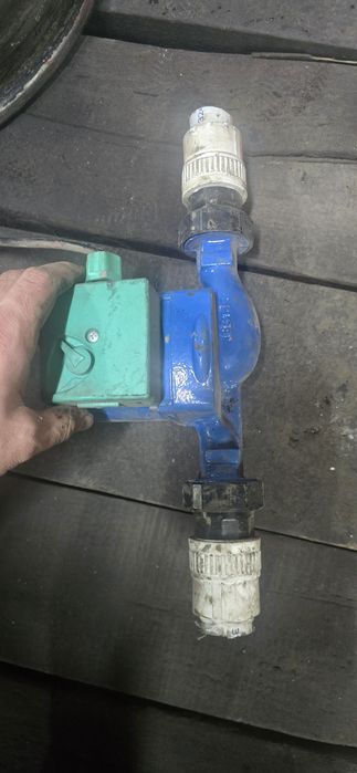 Продаю циркуляционный насос