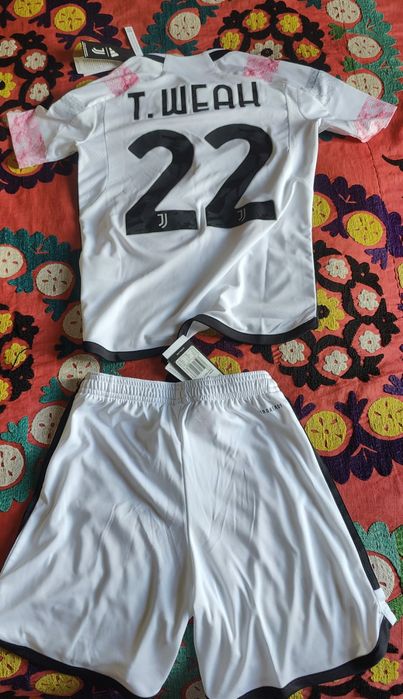 Детская футбольная форма Juventus