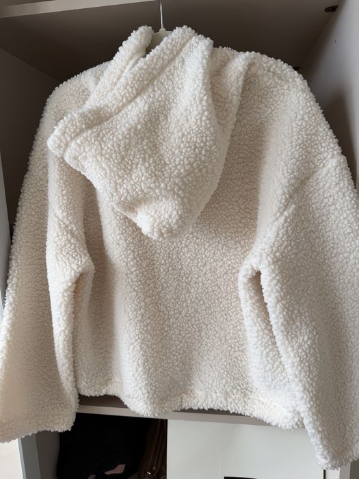 Бежови дрехи Zara, H&M, PepperMayo