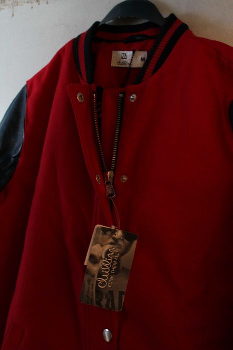 Суичър (бейзболен/ Letterman) с копчета