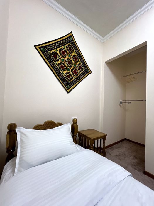 Hotel SHAHINA Регистон