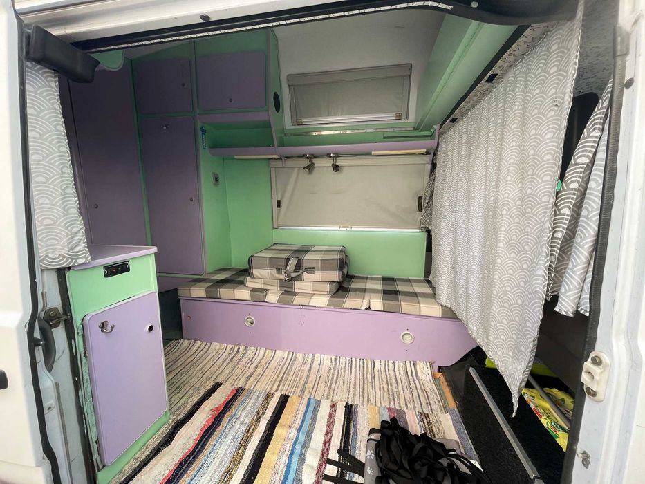 Кемпер ван Mercedes MB100 2.4D Campervan