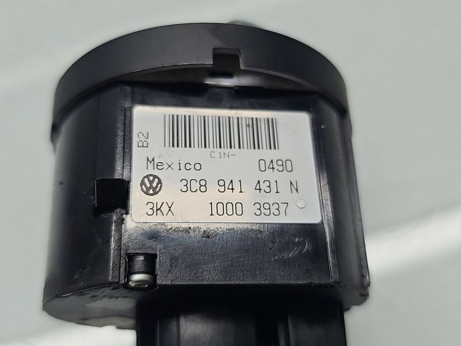 Bloc lumini Volkswagen Tiguan (5N) [Fabr 2007-2016] 3C8941431N