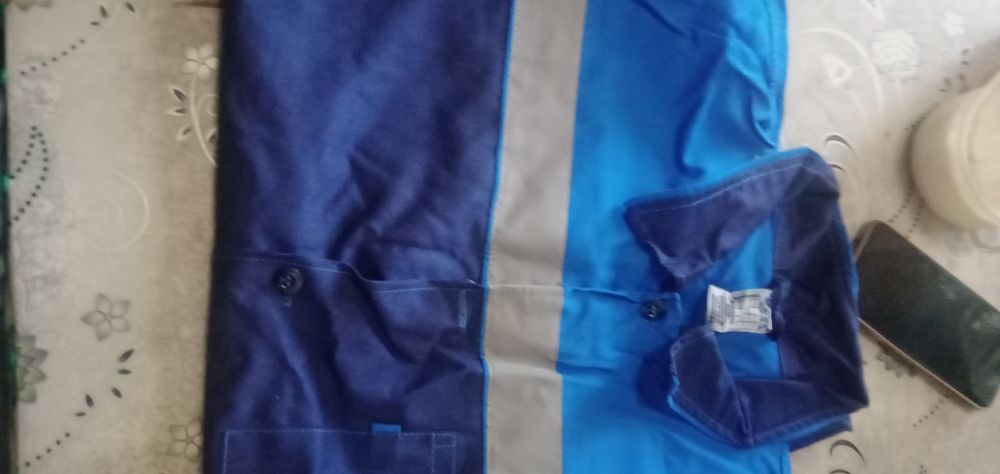 Продам спец одежду