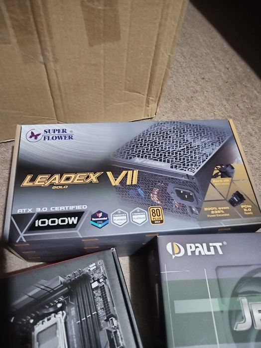 Стъбилно PC - AMD Ryzen 7  7800X3D 8-Core Processor GeForce RTX 4080 JetStream 16GB