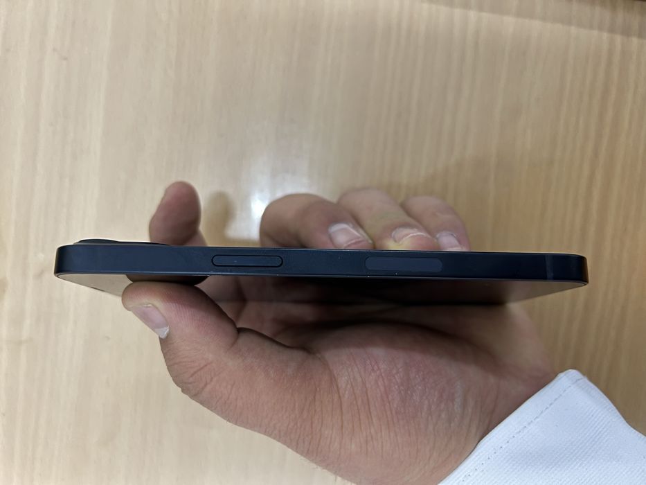 Iphone 13, 128gb karopka dakument bor